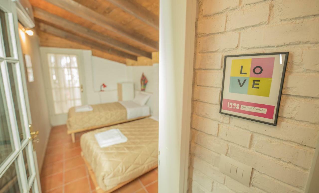 Mosaic Hostel Tirana