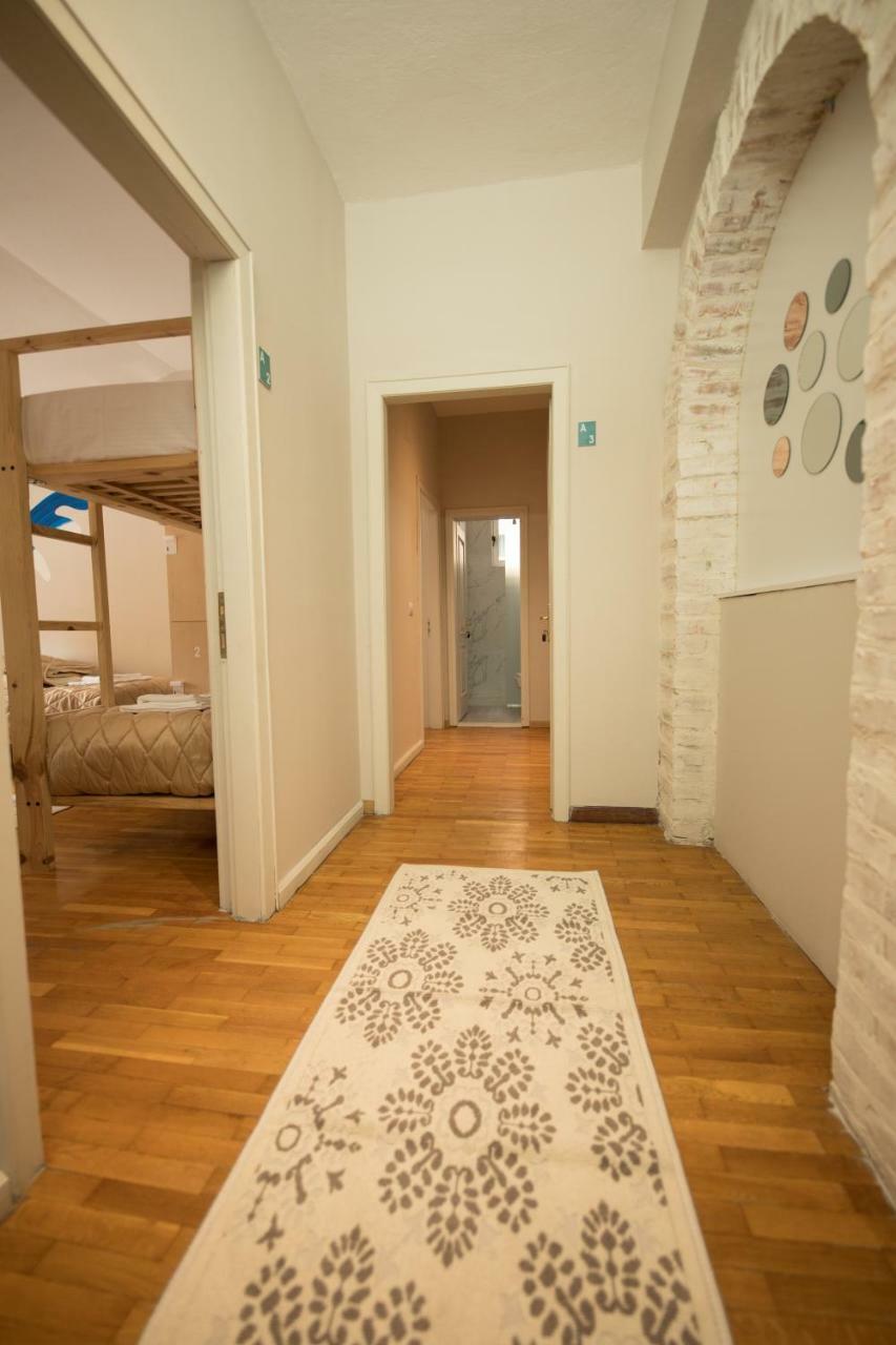 Hostel Mosaic *